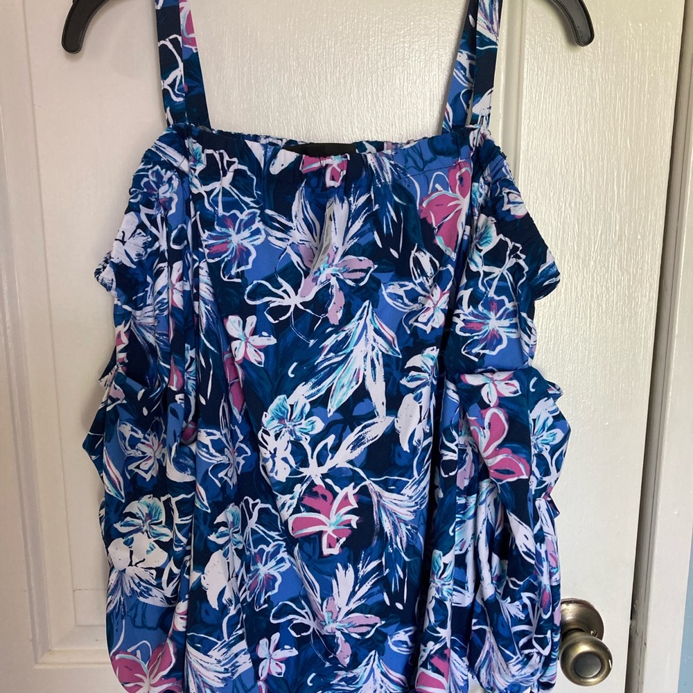 NWT lane Bryant top